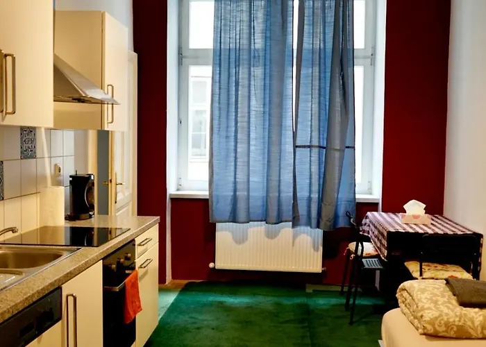 Volkstheater Apartment.